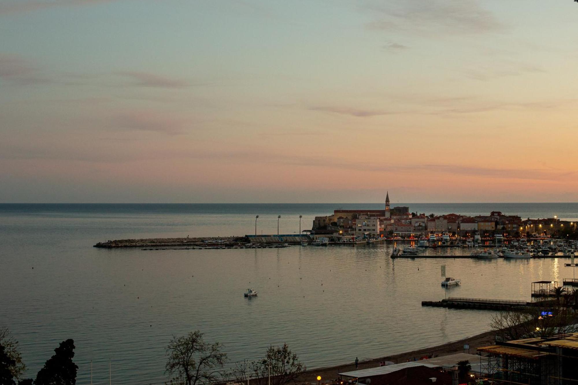 Luxury Apartment Adriatic,Hotel Tre Canne Будва Экстерьер фото