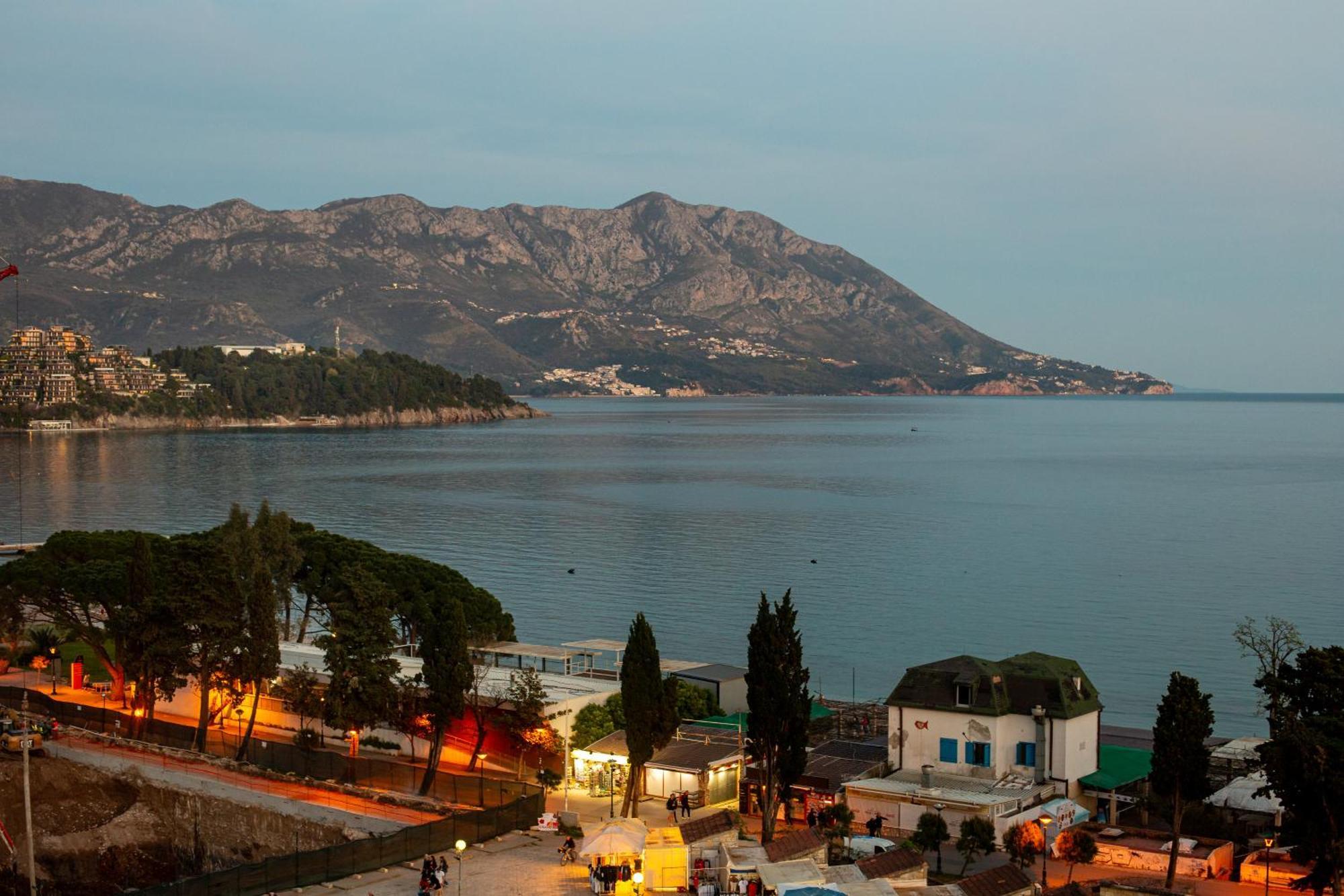 Luxury Apartment Adriatic,Hotel Tre Canne Будва Экстерьер фото